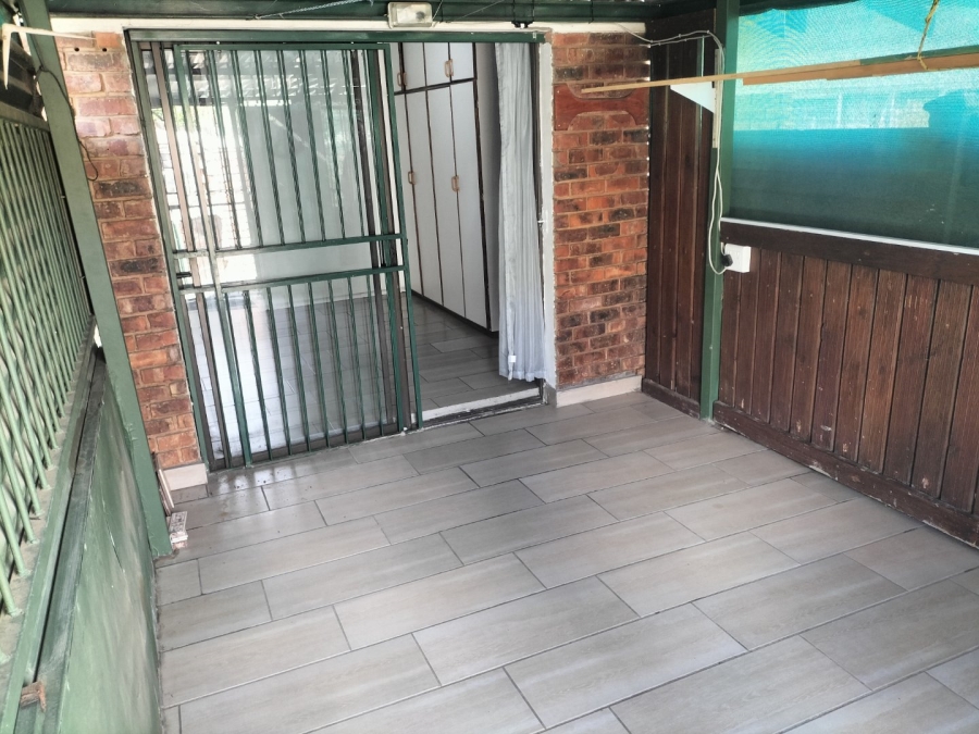 2 Bedroom Property for Sale in Uitsig Free State